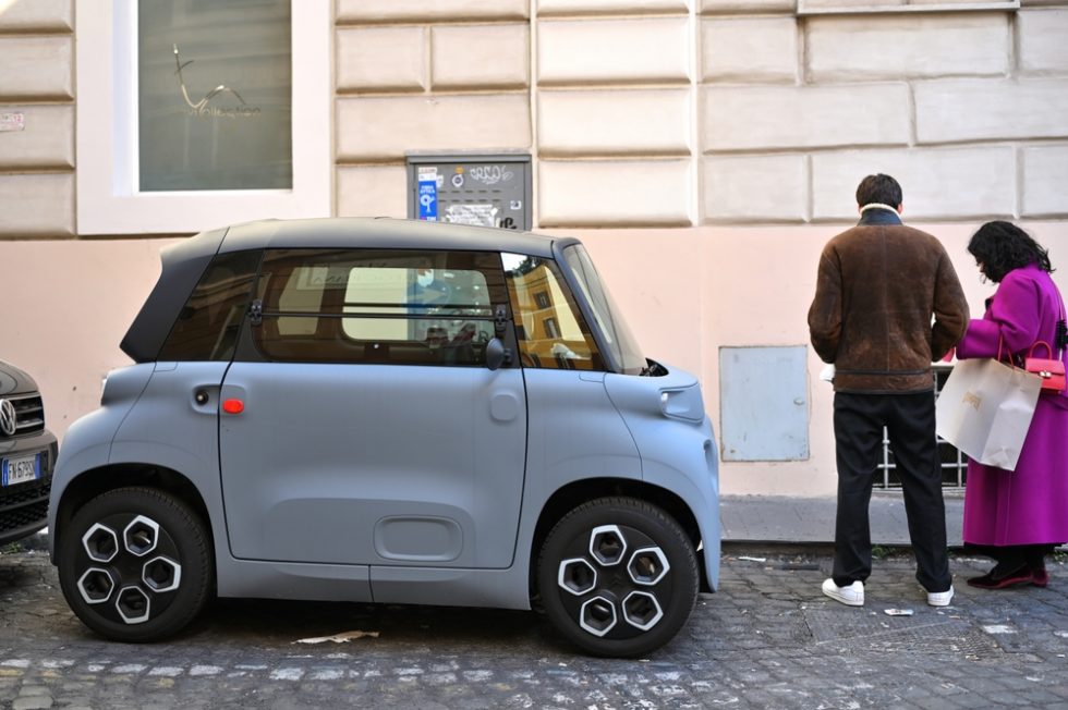 La Voiture Sans Permis Qui Est Elle Destin E Inris Formations