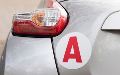 Le disque A est-il obligatoire pour les jeunes conducteurs ?