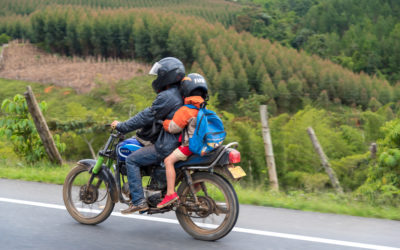 Passagers à moto : Garantir la sécurité de vos proches sur les 2 roues